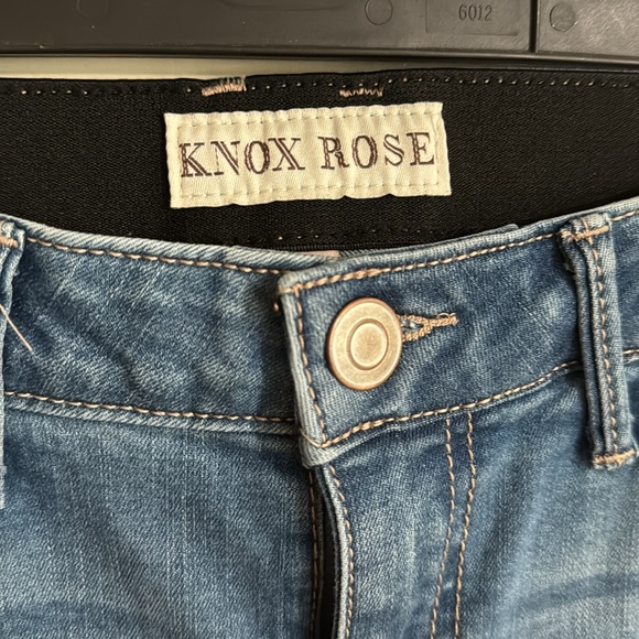 Bootcut Jeans - Picture 3 of 3